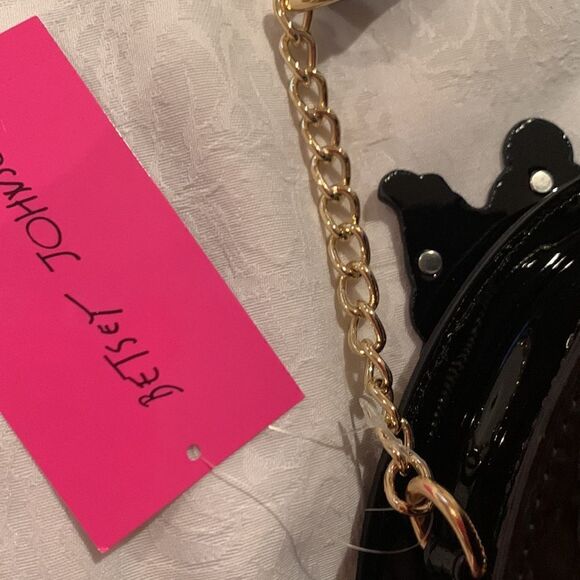 Betsey Johnson Kitsch Sugar Skull Ginger Bread Man Crossbody Handbag Shiny - Picture 4 of 16